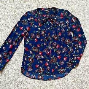 ✝️ Express | LIKE NEW • Beautiful Floral Blouse
